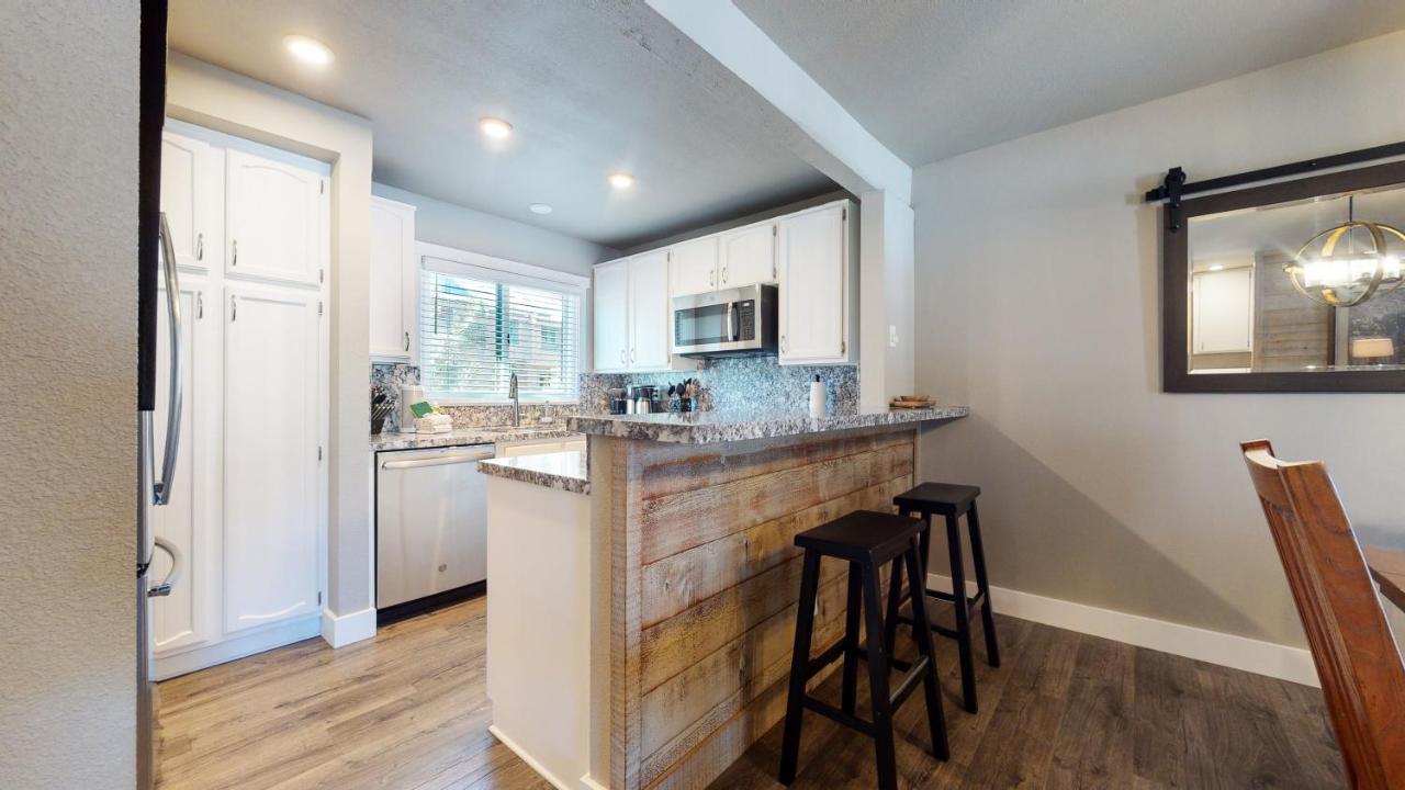 Apartment Mammoth Creek #9
